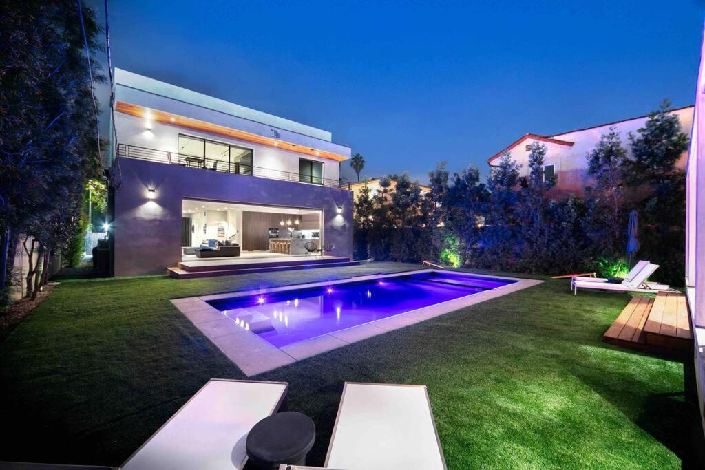 Hollywood Hills 5 Bedroom Villa, Pool, Rooftop, Parking Pousada Los Angeles